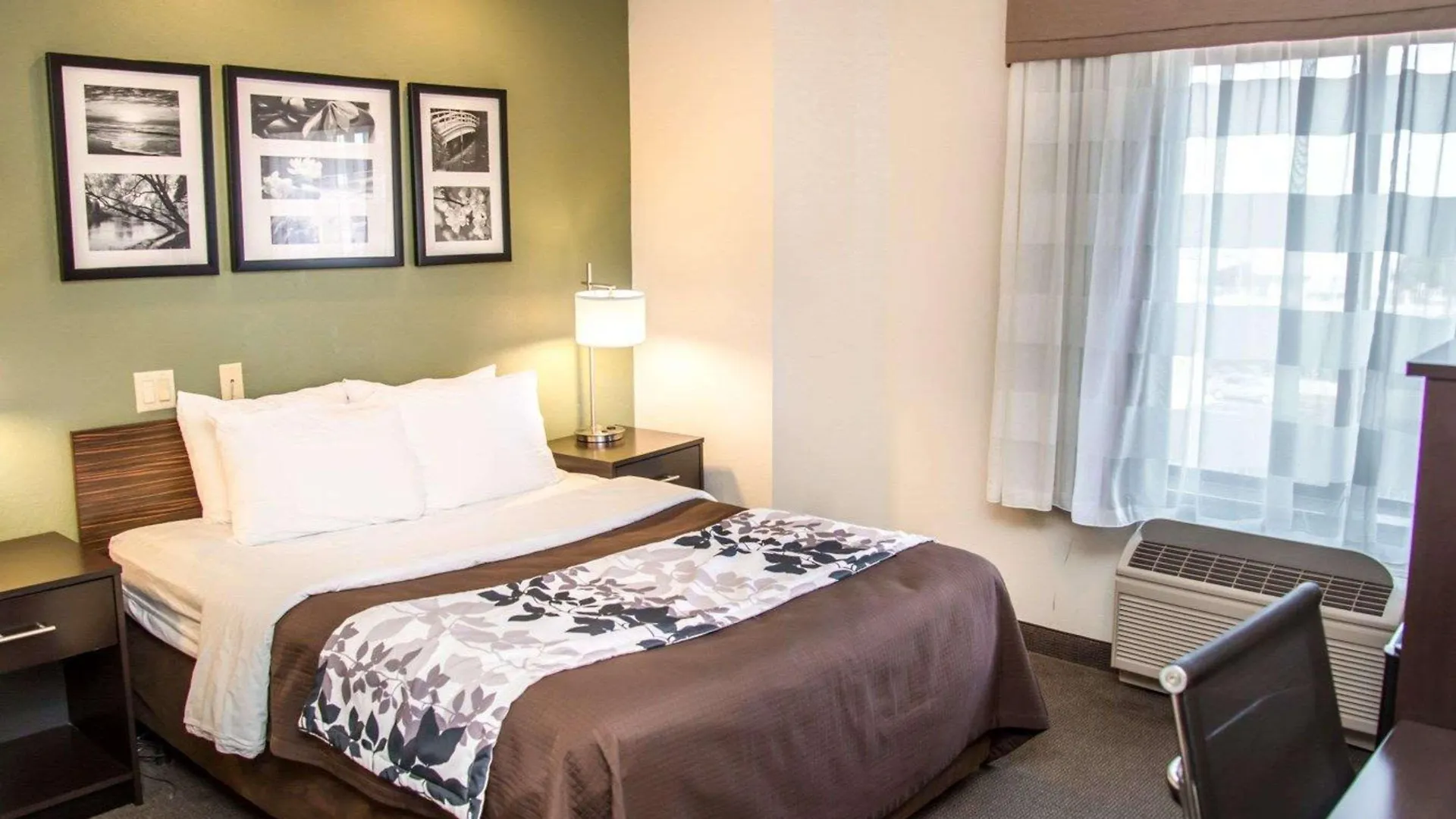Sleep Inn University Place Charlotte 3*,