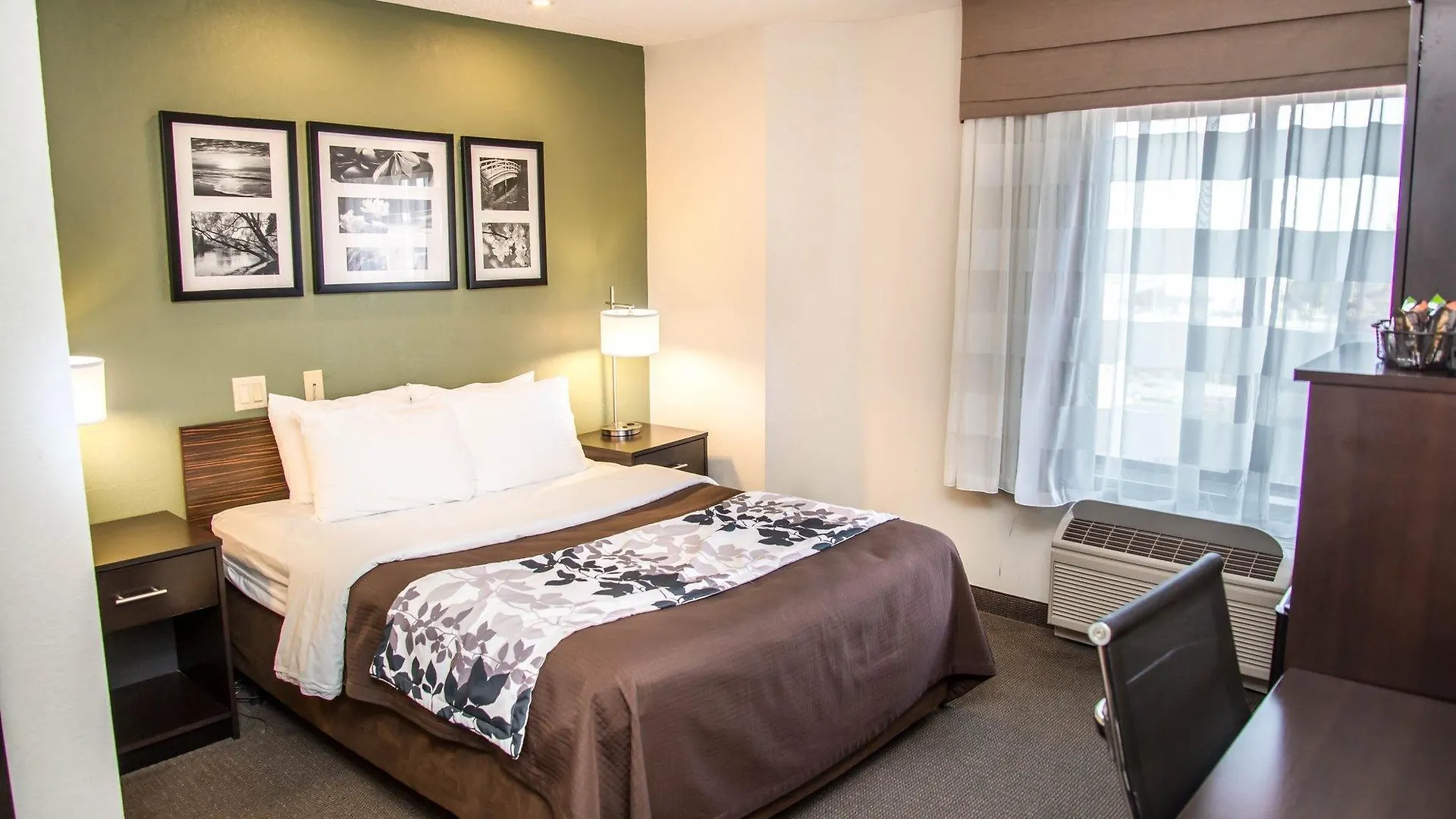 Sleep Inn University Place Charlotte 3*,